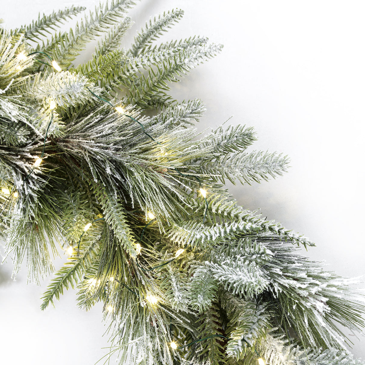Cypress Winter Garland with 100 LEDs