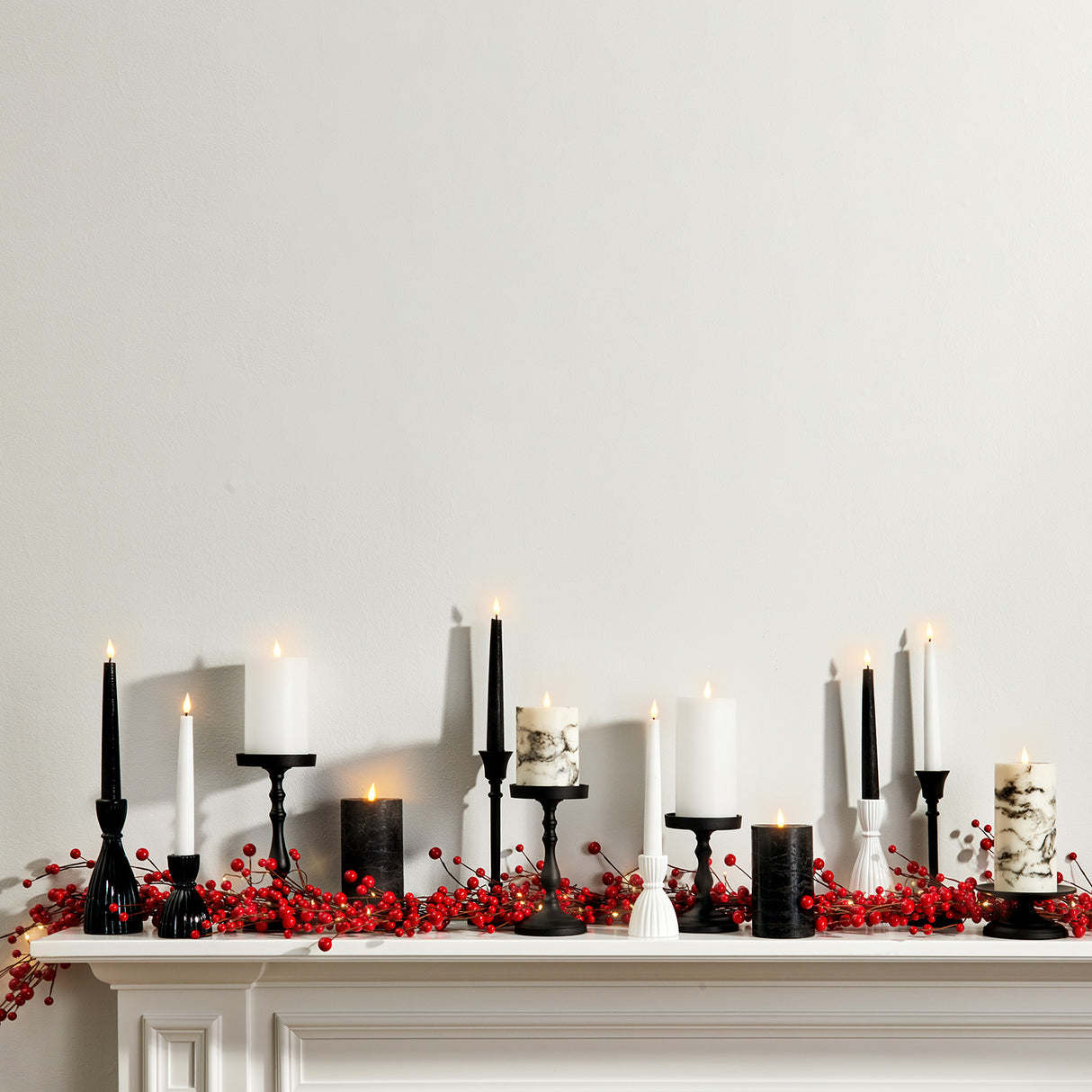 Cecilia Medium Candle Holders in Opal Black, Set of 2