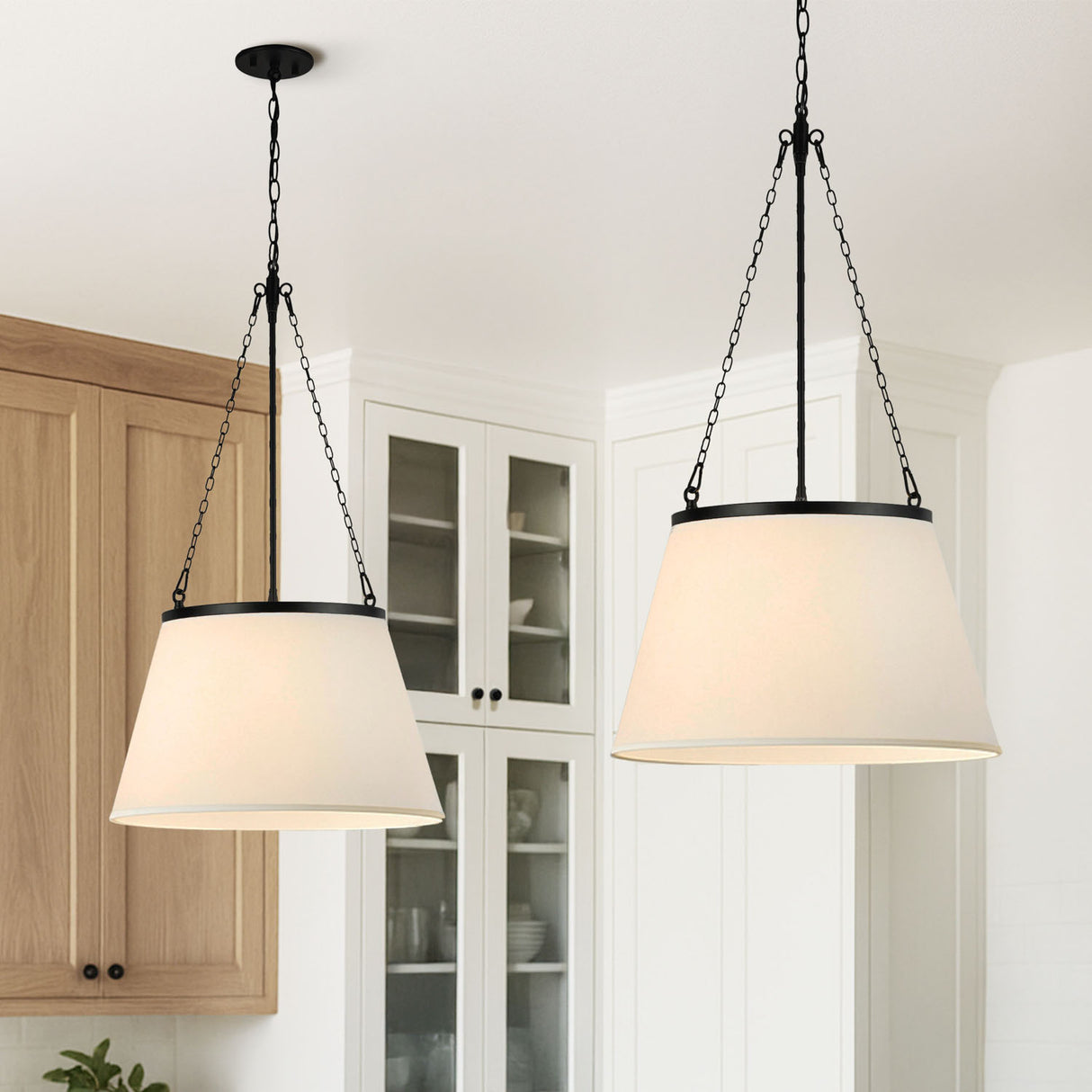 Adrian Pendant 18", Matte Black