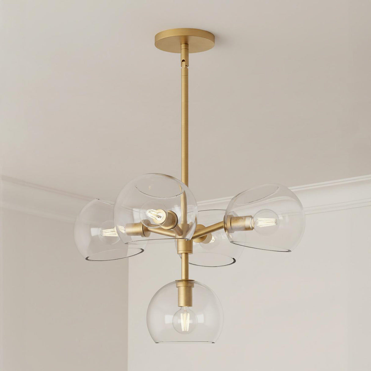 Flynn 5 Light Pendant 18", Brushed Brass with Clear Glass