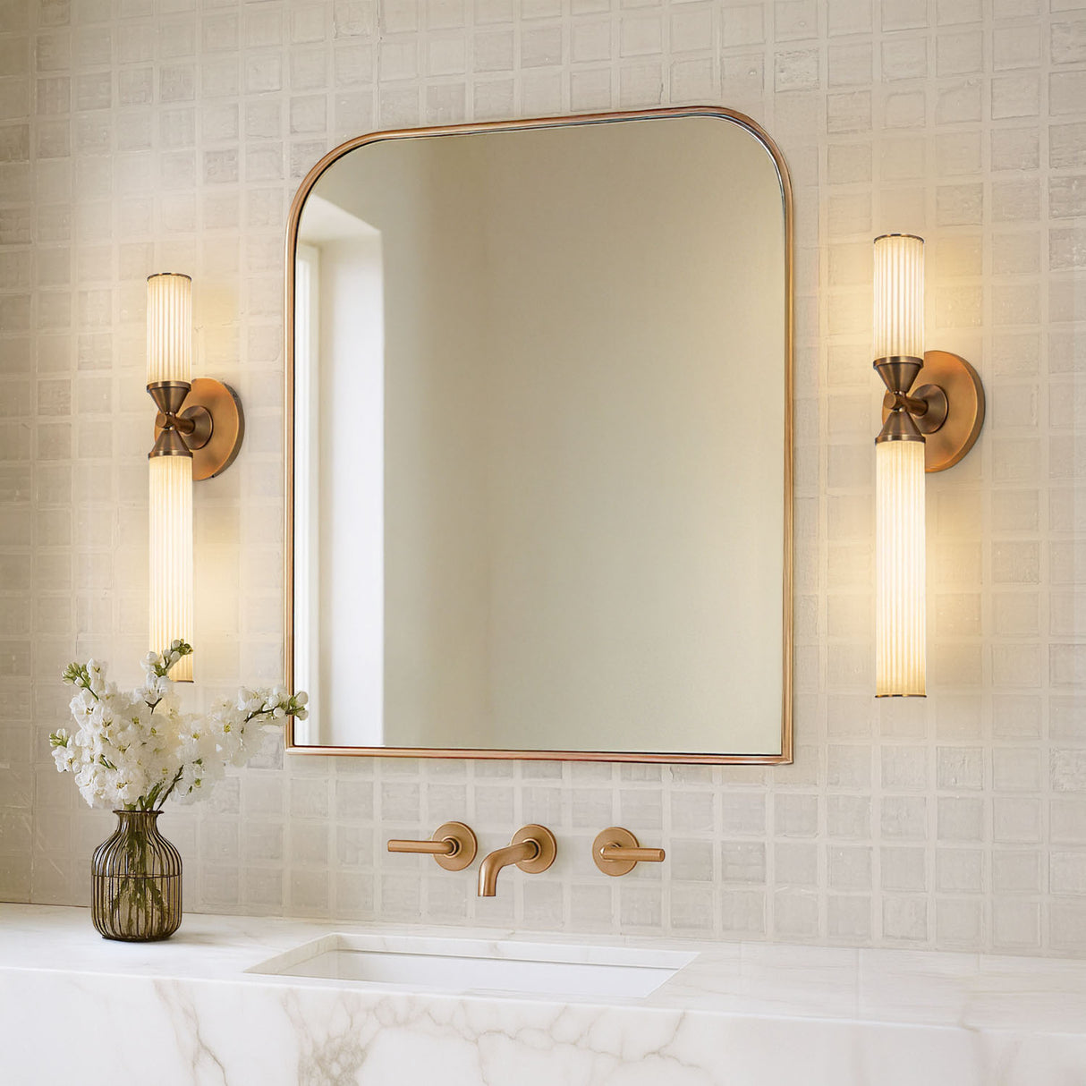 Blain LED Wall Sconce 18", Vintage Brass