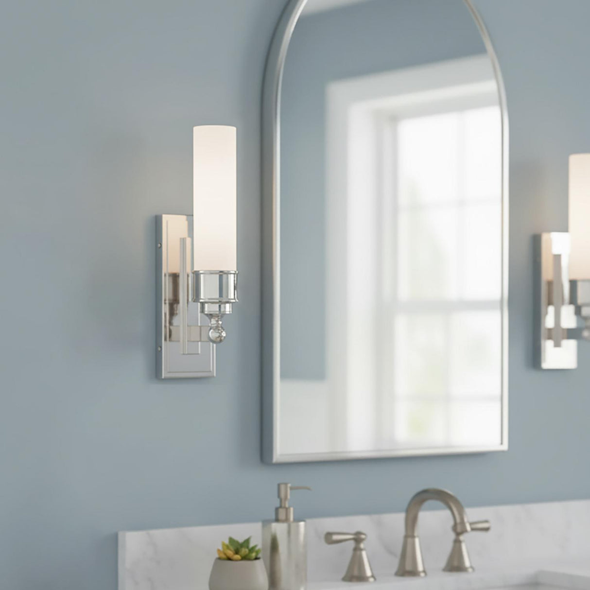 Connor 1 Light Wall Sconce 15", Polished Nickel