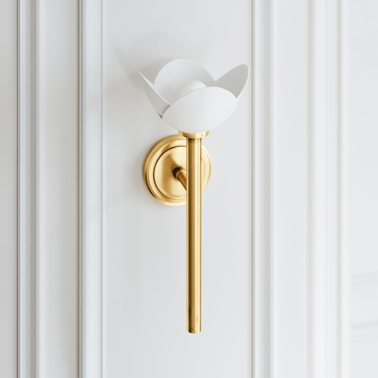 Celia Wall Sconce 17", Gold Leaf with White Plaster