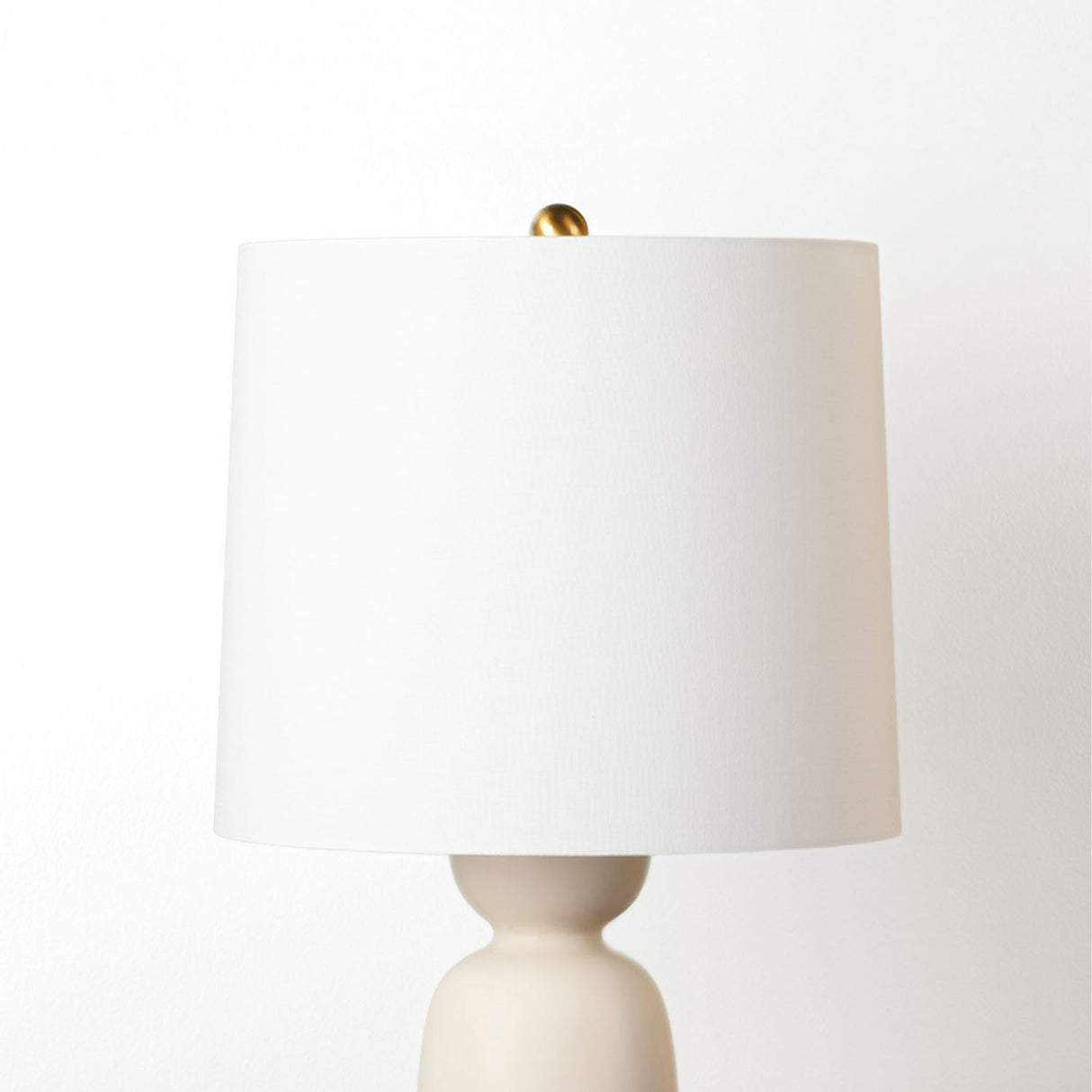 Bonnie Ceramic Table Lamp 27", Antique Ivory