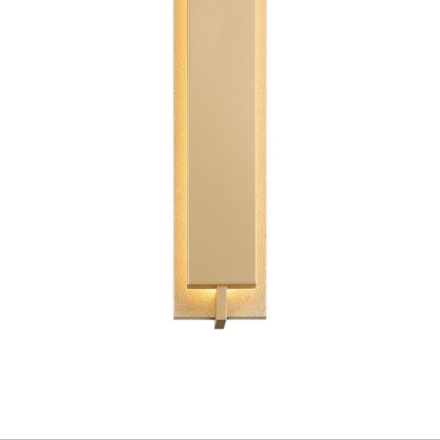 Rye LED Outdoor Wall Light 32",  Textured Gold