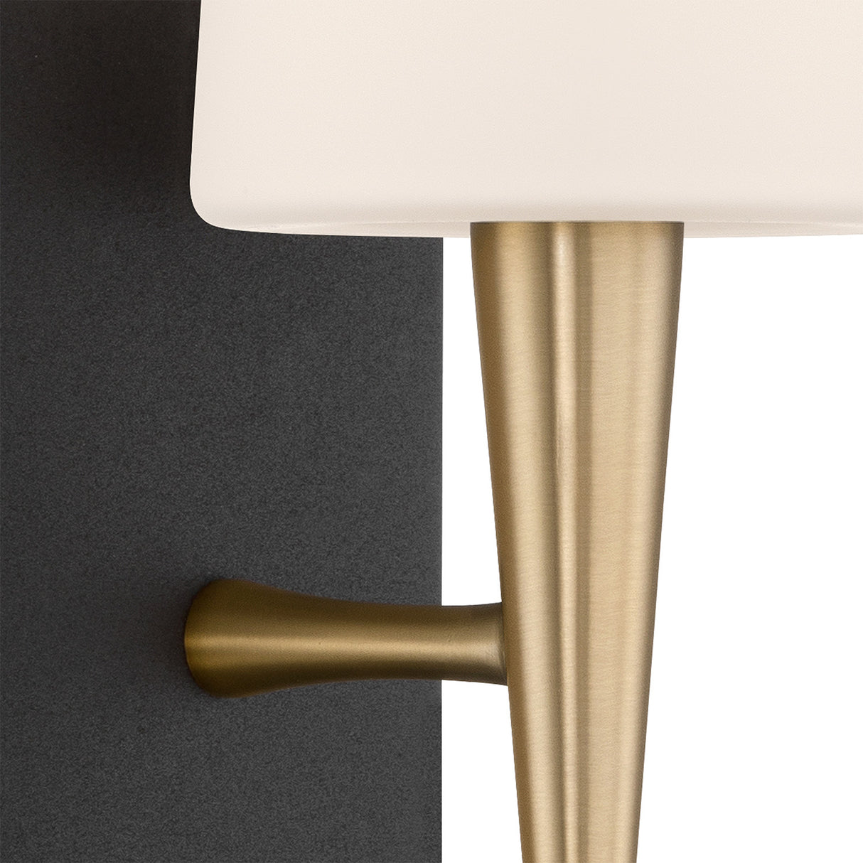 Kellan Wall Sconce 18", Aged Brass and Black