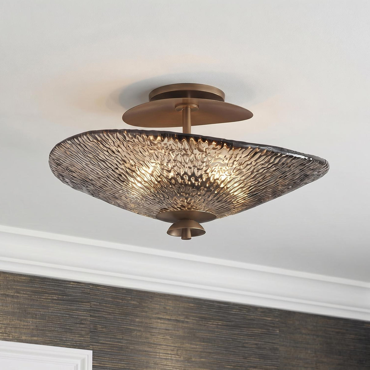 Azaria Semi-Flush 20", Bronze Piastra Glass scalloped flush mount in a Transitional Living Room with textured wallpaper.