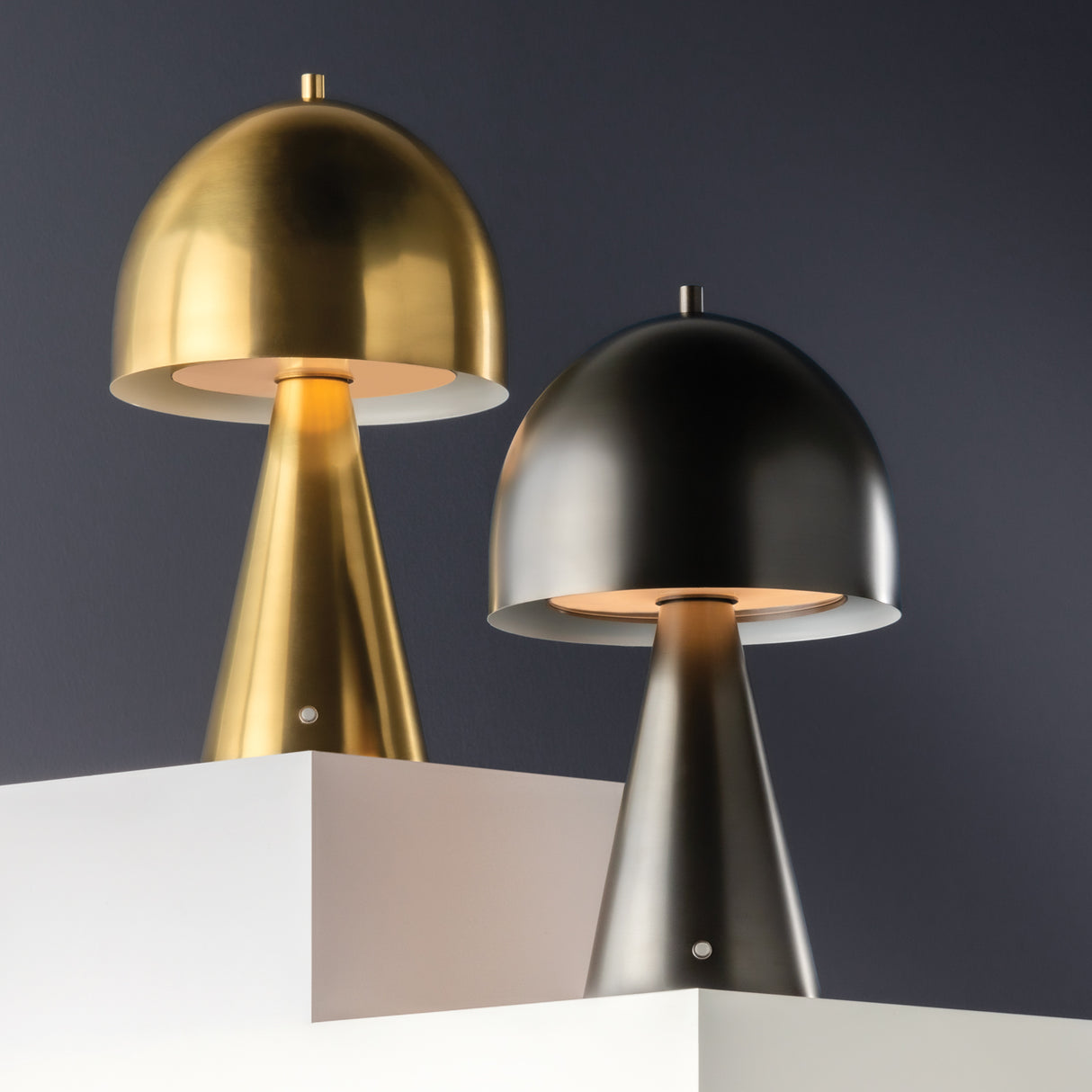 Hesper Rechargeable Table Lamp 15", Distressed Bronze