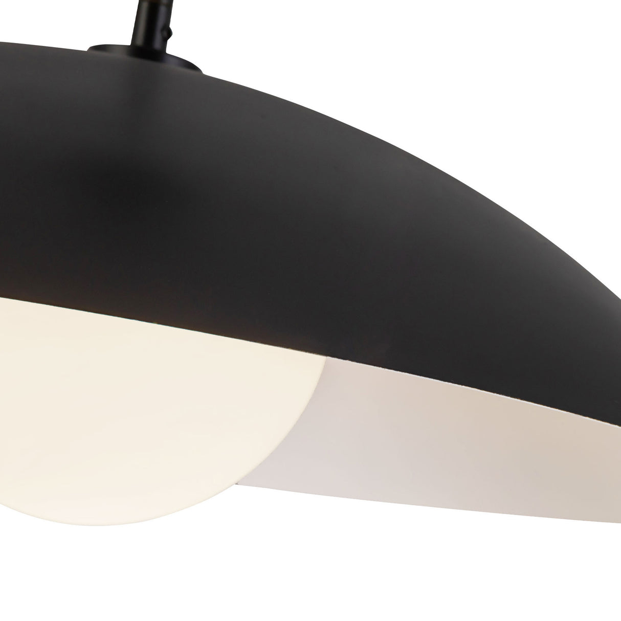 Lenora Metal Pendant 19", Black