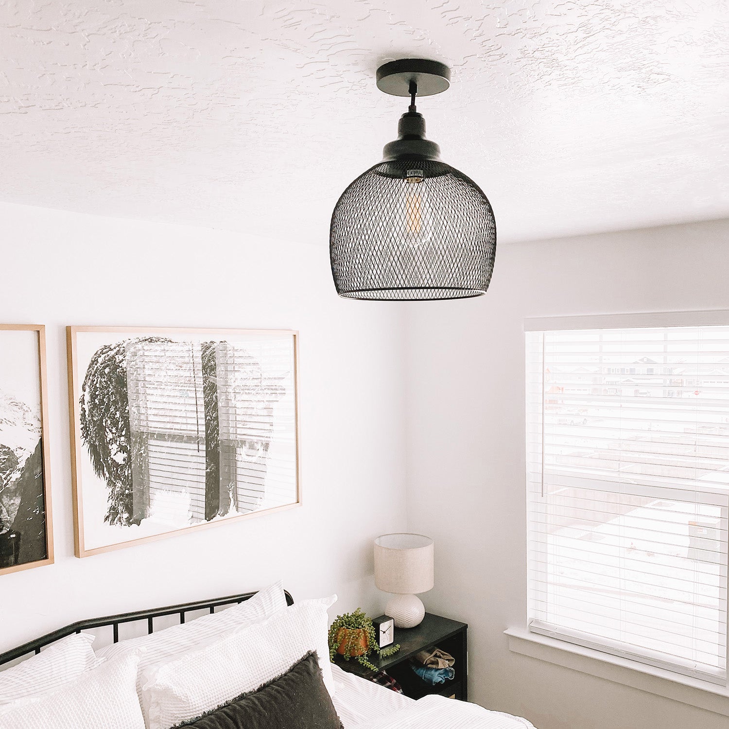 Bergen Bell Pendant, Matte Black