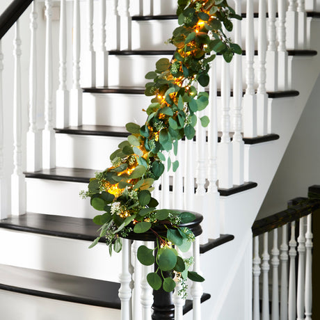Eucalyptus 6ft Garland with Cluster Lights
