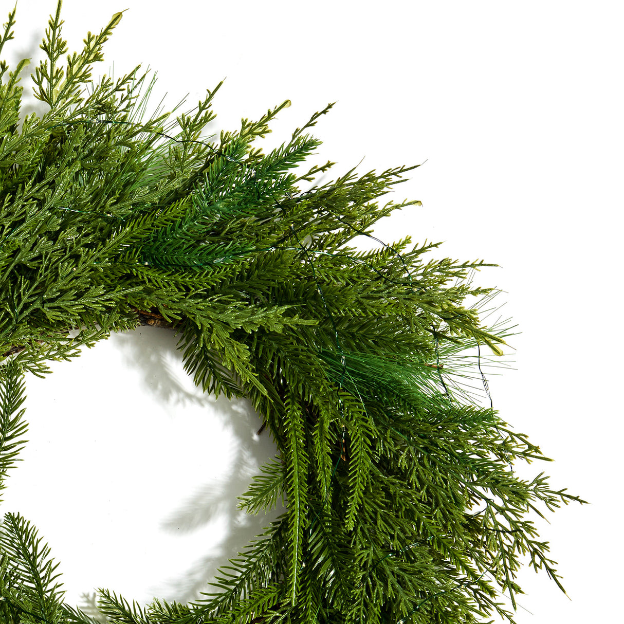 Lush Evergreen Wreath with 100 LEDs