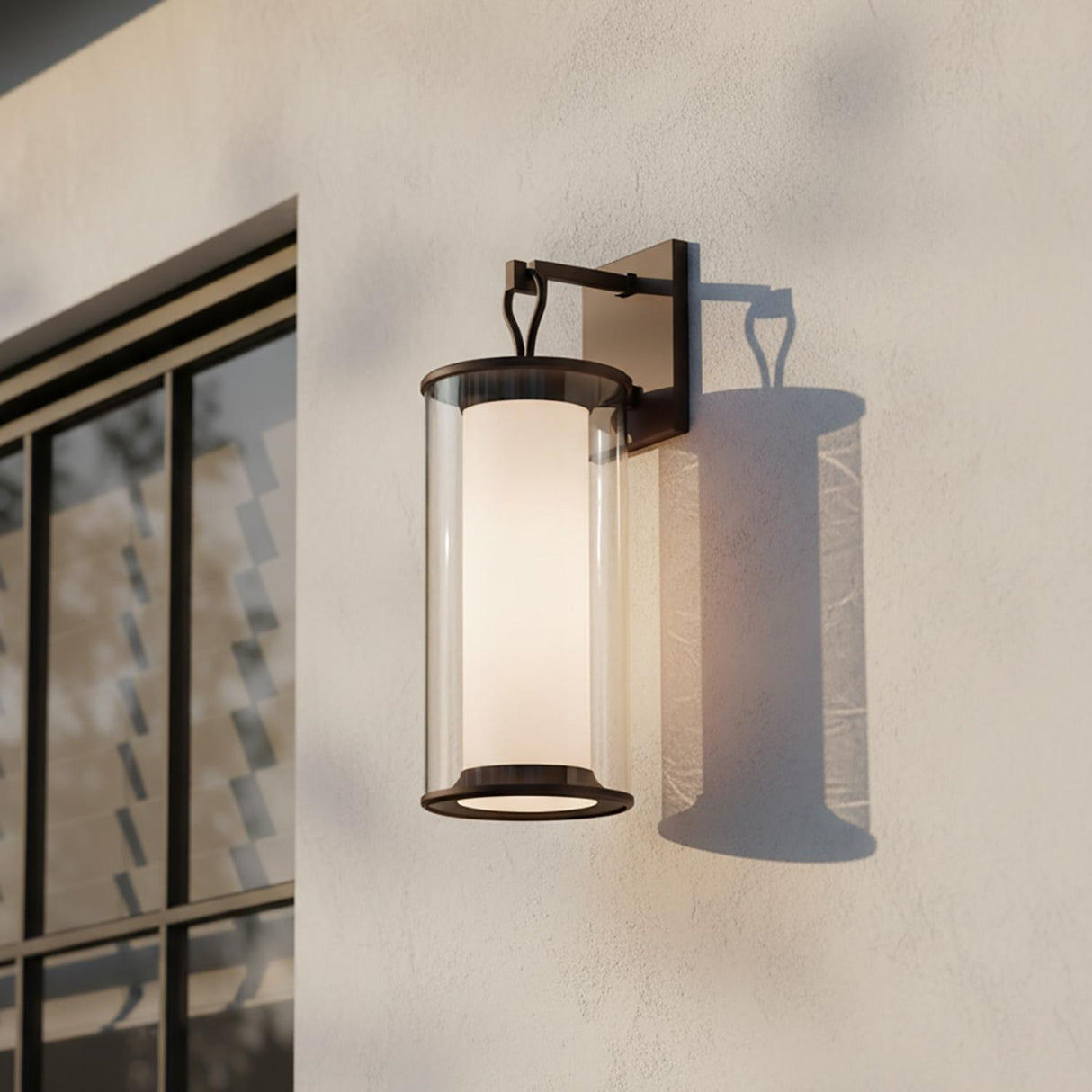 Halsey Outdoor Wall Light, 23" Bronze