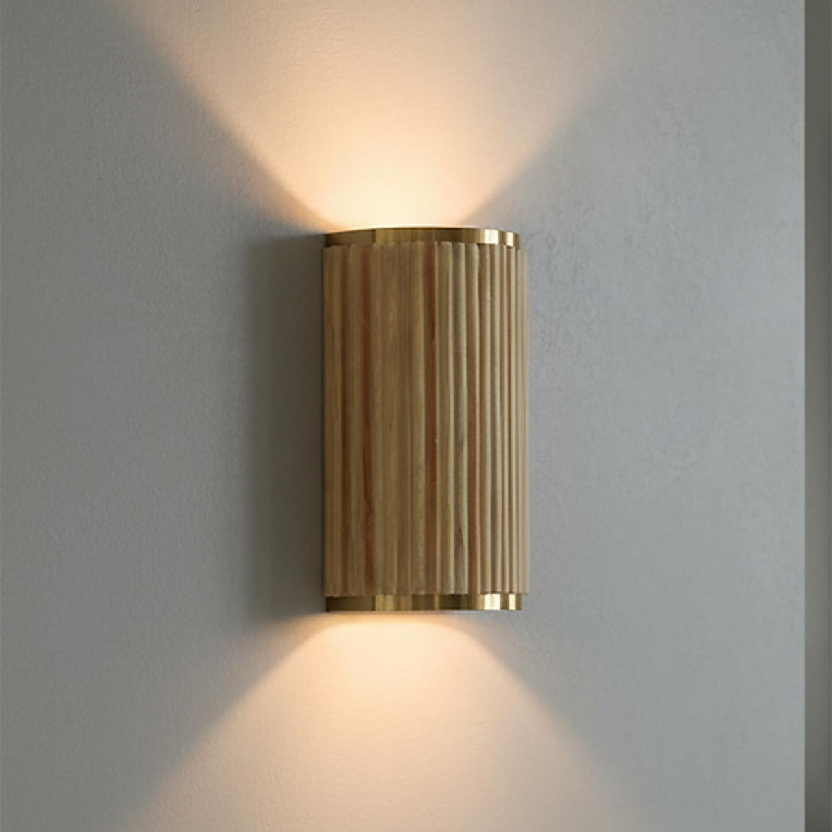 Leery Wall Sconce 12", Whitewash and Matte Brass
