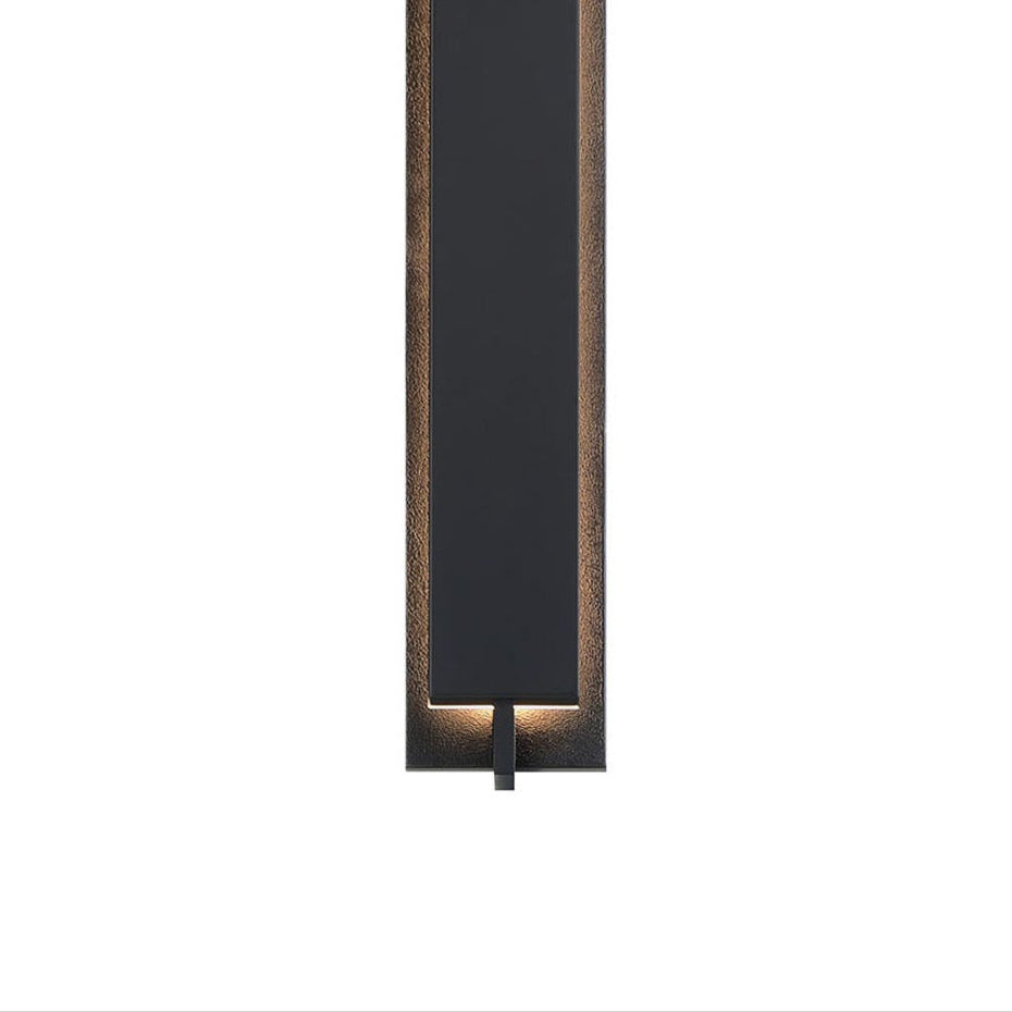 Rye LED Outdoor Wall Light 32", Textured Black