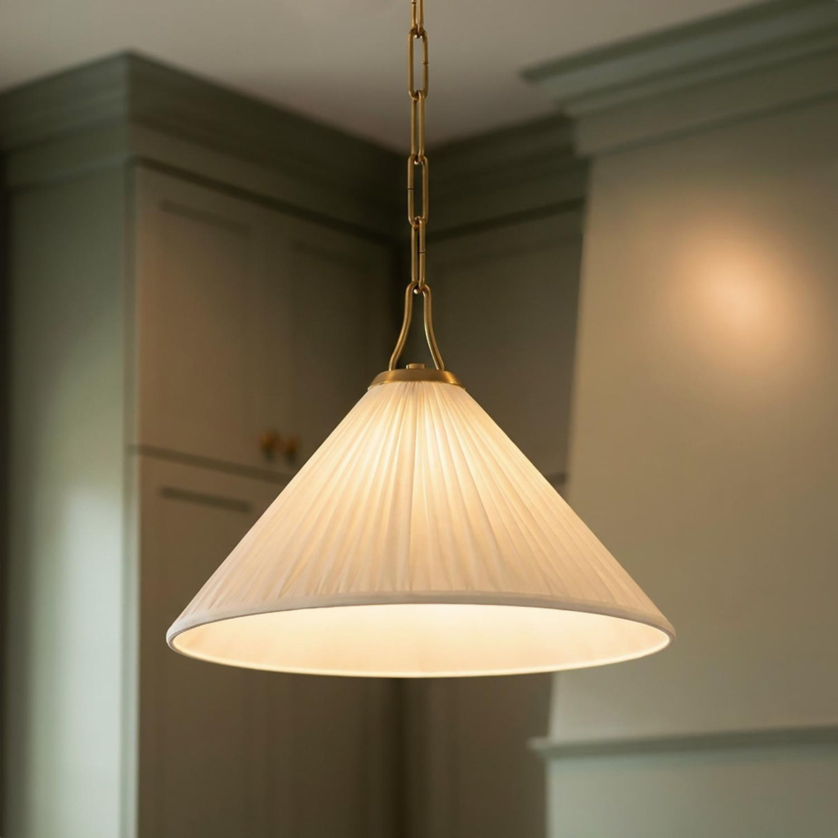 Charlotte Small Pendant 16", Aged Brass